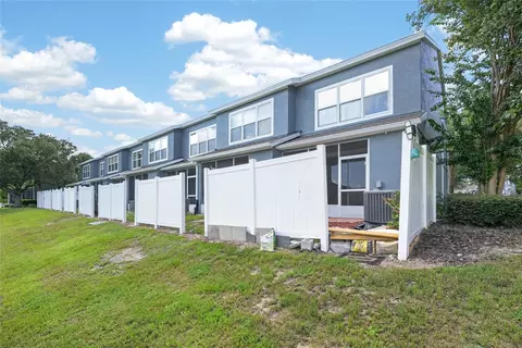 Exterior - 4908 SW 45th Cir, Ocala, FL 34474 photo 5 of 8