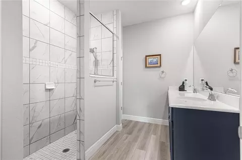 Bath - 5149 SW 107th Loop, Ocala, FL 34476 photo 3 of 4