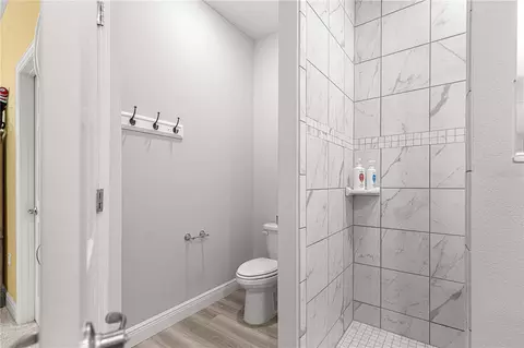 Bath - 5149 SW 107th Loop, Ocala, FL 34476 photo 2 of 4
