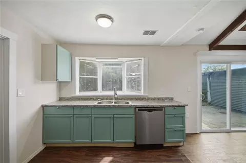 Kitchen - 2107 NE 8th Rd, Ocala, FL 34470 photo 2 of 2