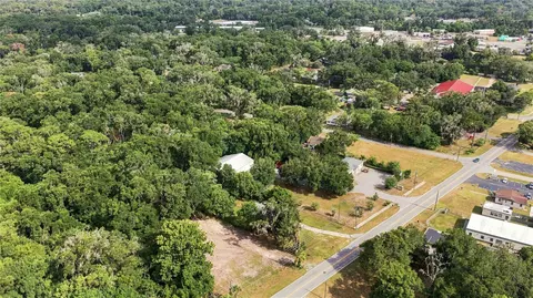 View/Area - 2107 NE 8th Rd, Ocala, FL 34470 photo 5 of 8