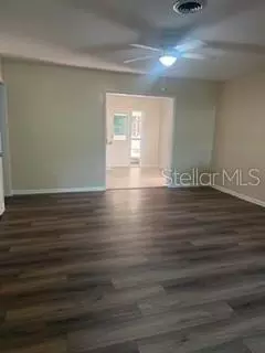 Living - 3115 SE 11th St, Ocala, FL 34471 photo 2 of 2