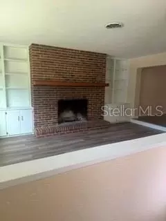 Living - 3115 SE 11th St, Ocala, FL 34471 photo 1 of 2