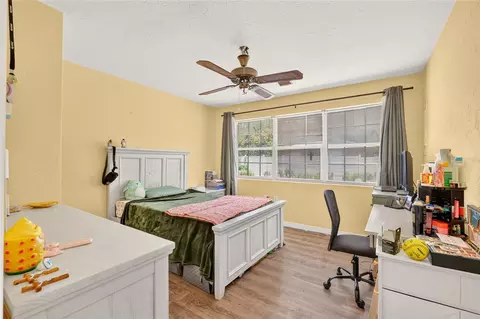 Bedroom - 223 NW 7th St, Williston, FL 32696 photo 2 of 2