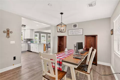 Dining - 223 NW 7th St, Williston, FL 32696 photo 1 of 2