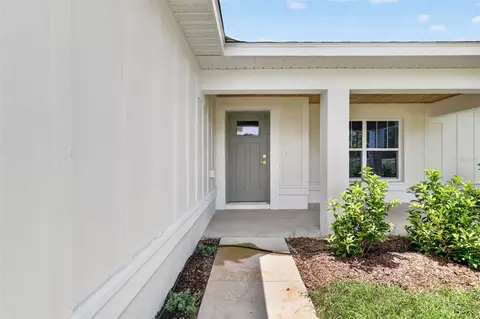 Exterior - 153 Oak Cir, Ocala, FL 34472 photo 5 of 7
