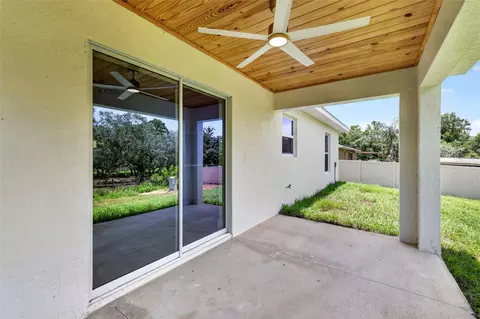 Exterior - 153 Oak Cir, Ocala, FL 34472 photo 6 of 7