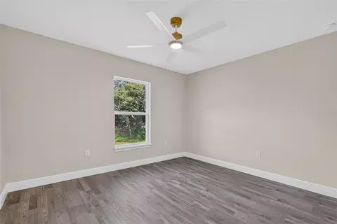 Bedroom - 153 Oak Cir, Ocala, FL 34472 photo 1 of 3