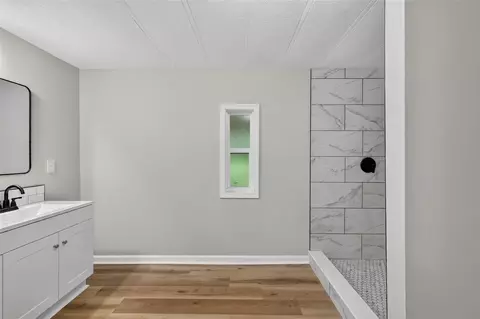 Bath - 2888 SE 59th St, Ocala, FL 34480 photo 1 of 7