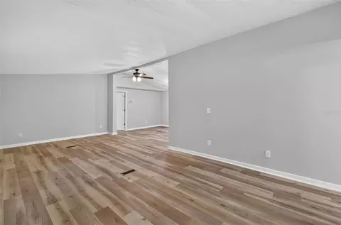 Living - 2888 SE 59th St, Ocala, FL 34480 photo 4 of 6
