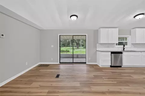 Living - 2888 SE 59th St, Ocala, FL 34480 photo 6 of 6