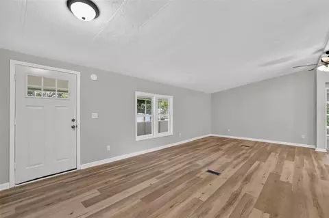 Living - 2888 SE 59th St, Ocala, FL 34480 photo 1 of 6