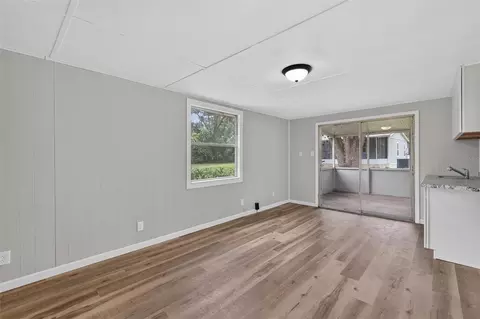Living - 2888 SE 59th St, Ocala, FL 34480 photo 5 of 6