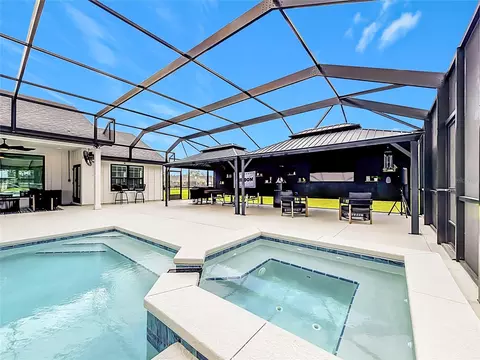 Exterior - 7525 NE 58th Ave, Anthony, FL 32617 photo 20 of 28