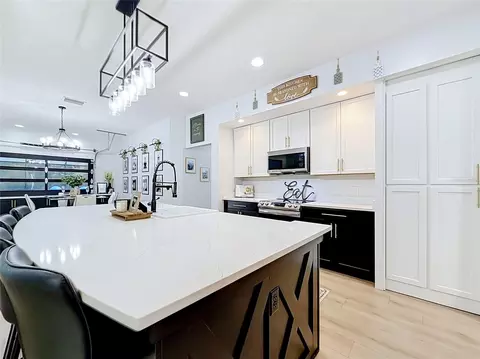 Kitchen - 7525 NE 58th Ave, Anthony, FL 32617 photo 6 of 7