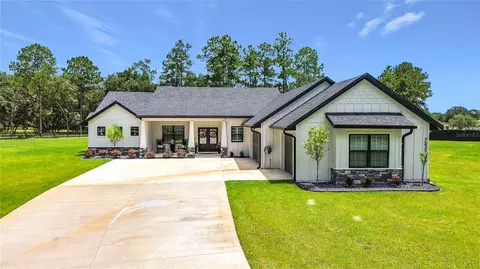 Exterior - 7525 NE 58th Ave, Anthony, FL 32617 photo 3 of 28