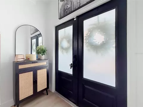 Entry Way - 7525 NE 58th Ave, Anthony, FL 32617 photo 1 of 4