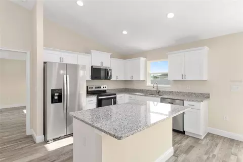 Kitchen - 98 Pecan Course Cir, Ocala, FL 34472 photo 1 of 4