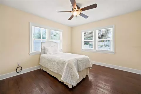Bedroom - 742 SE 12th St, Ocala, FL 34471 photo 3 of 4