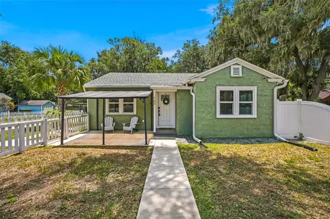 Exterior - 742 SE 12th St, Ocala, FL 34471 photo 1 of 4