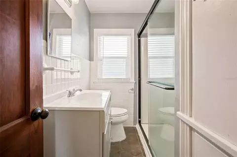 Bath - 742 SE 12th St, Ocala, FL 34471 photo 1 of 1