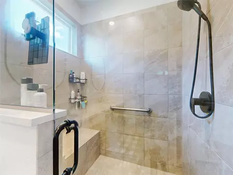 Bath - 9886 SW 99th Loop, Ocala, FL 34481 photo 7 of 7