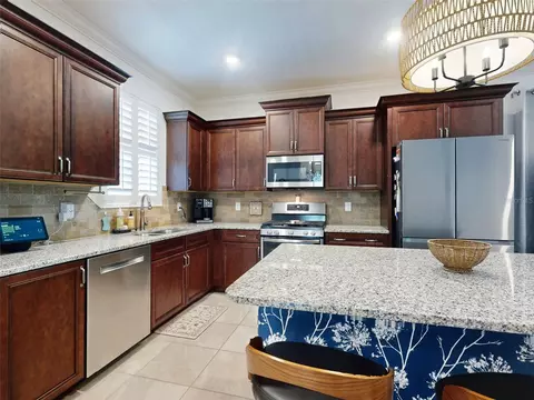 Kitchen - 9886 SW 99th Loop, Ocala, FL 34481 photo 3 of 11