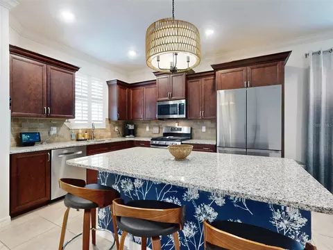 Kitchen - 9886 SW 99th Loop, Ocala, FL 34481 photo 4 of 11