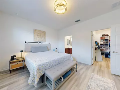 Bedroom - 9886 SW 99th Loop, Ocala, FL 34481 photo 7 of 10
