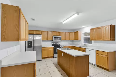 Kitchen - 4125 SW 33rd St, Ocala, FL 34474 photo 1 of 2