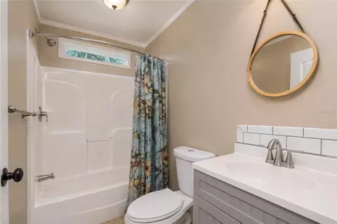 Bath - 13711 NE 8th St, Williston, FL 32696 photo 5 of 5