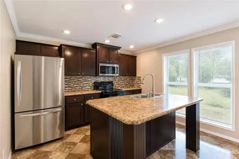 Kitchen - 13711 NE 8th St, Williston, FL 32696 photo 1 of 2