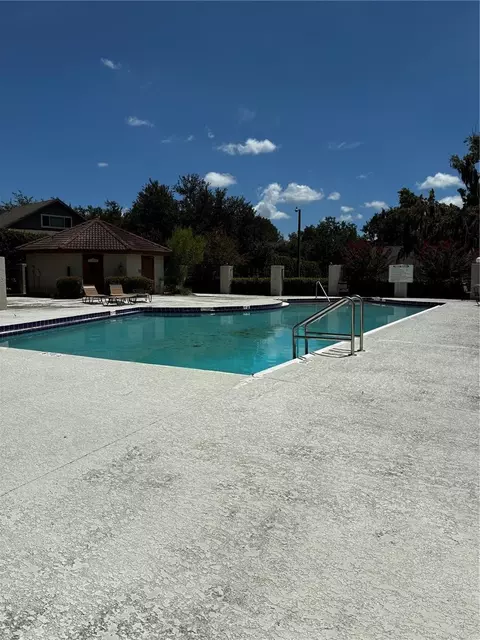 Exterior - 1701 SE 24th Rd #201, Ocala, FL 34471 photo 5 of 5