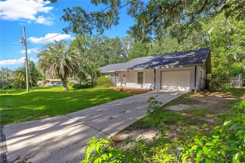 Exterior - 716 SE 31st Ave, Ocala, FL 34471 photo 4 of 8