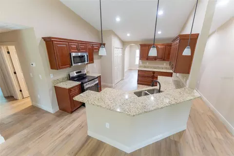 Kitchen - 4635 SW 129th Pl, Ocala, FL 34473 photo 4 of 4