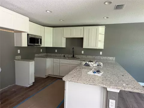Kitchen - 2177 NW 65th Pl, Ocala, FL 34475 photo 1 of 3