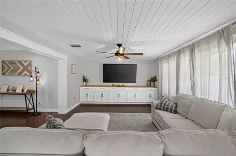 Living - 1428 SE 9th Ave, Ocala, FL 34471 photo 3 of 6