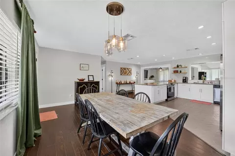 Dining - 1428 SE 9th Ave, Ocala, FL 34471 photo 2 of 4