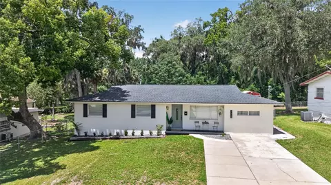 Exterior - 1428 SE 9th Ave, Ocala, FL 34471 photo 4 of 9