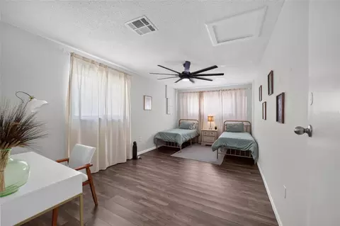 Bedroom - 1428 SE 9th Ave, Ocala, FL 34471 photo 10 of 11