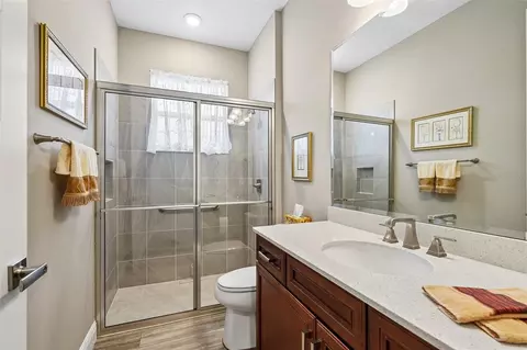 Bath - 8878 SW 85th Loop, Ocala, FL 34481 photo 4 of 4