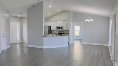 Living - 162 NW 44th St, Ocala, FL 34475 photo 1 of 3