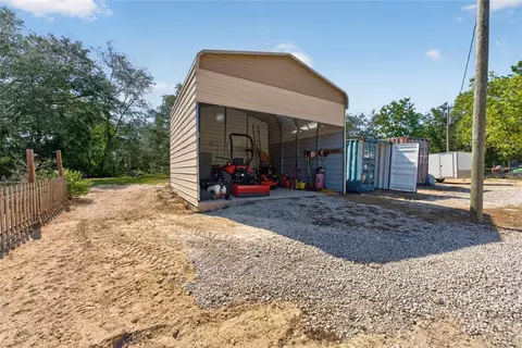 Exterior - 4830 NE 121 Ave, Williston, FL 32696 photo 13 of 18