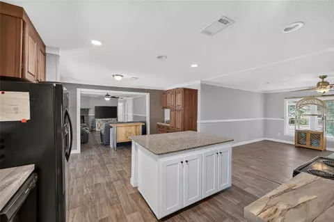 Entry Way - 4830 NE 121 Ave, Williston, FL 32696 photo 1 of 3