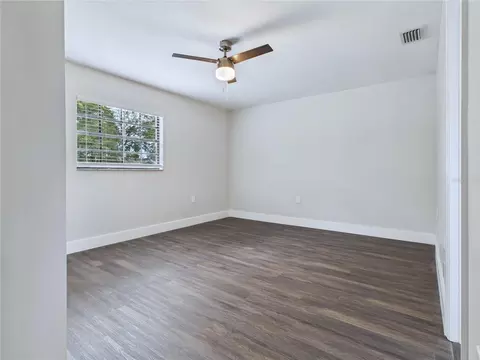 Bedroom - 457 Water Rd, Ocala, FL 34472 photo 2 of 6