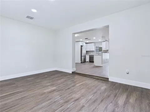 Living - 457 Water Rd, Ocala, FL 34472 photo 2 of 4