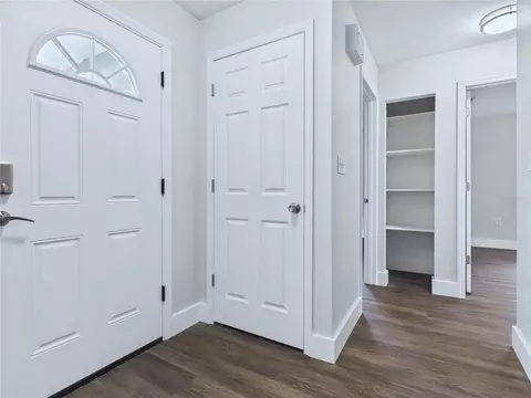 Entry Way - 457 Water Rd, Ocala, FL 34472 photo 1 of 2