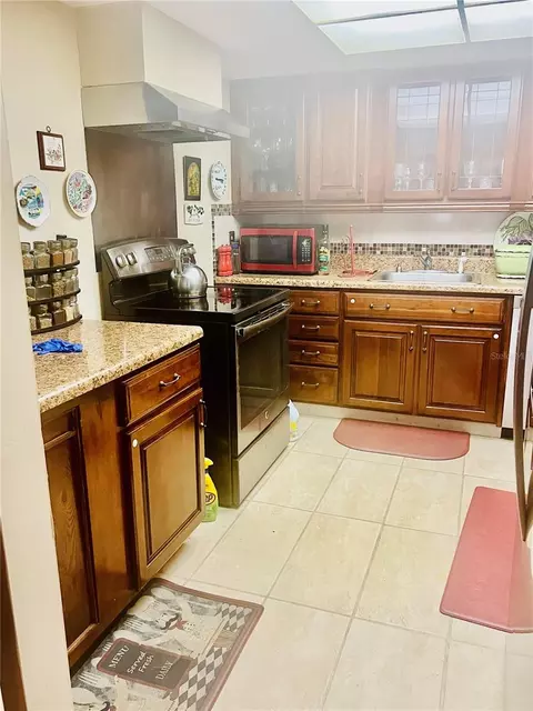Kitchen - 625 Midway Dr #B, Ocala, FL 34472 photo 1 of 1