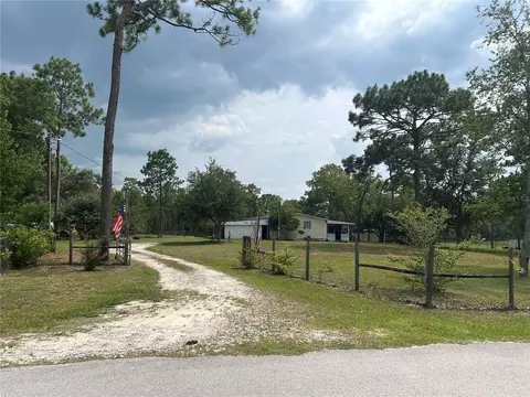 Exterior - 14050 SE 10th St, Williston, FL 32696 photo 8 of 11