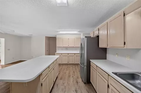 Kitchen - 9882 SW 88th Ter #B, Ocala, FL 34481 photo 4 of 5